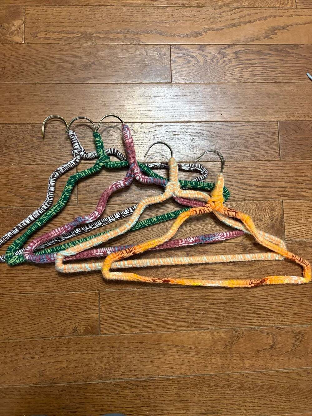 Vintage Crochet Yarn Wrapped Clothes Hangers Set of 5 70s 80s Retro Handmade